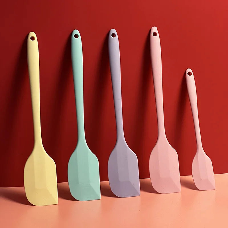 Silicone Baking Spatula - Non-Stick & Heatproof